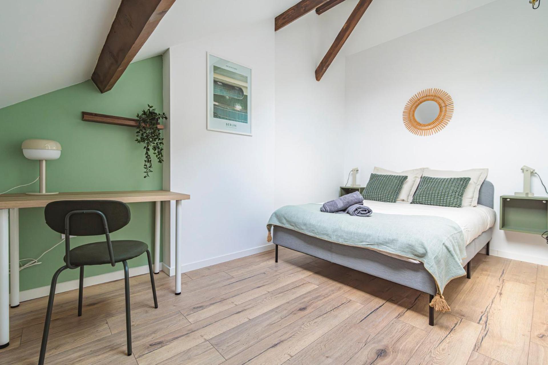 Apartment Le Seventies - Exceptionnel 4 & Billard Reims